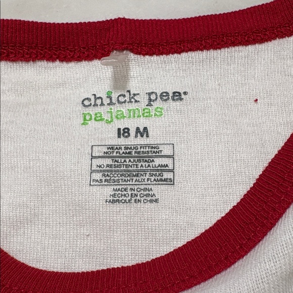 Chick pea Pajama Set Kids size 18 months Red and Gray Reindeer Pajama Set - Picture 8 of 9